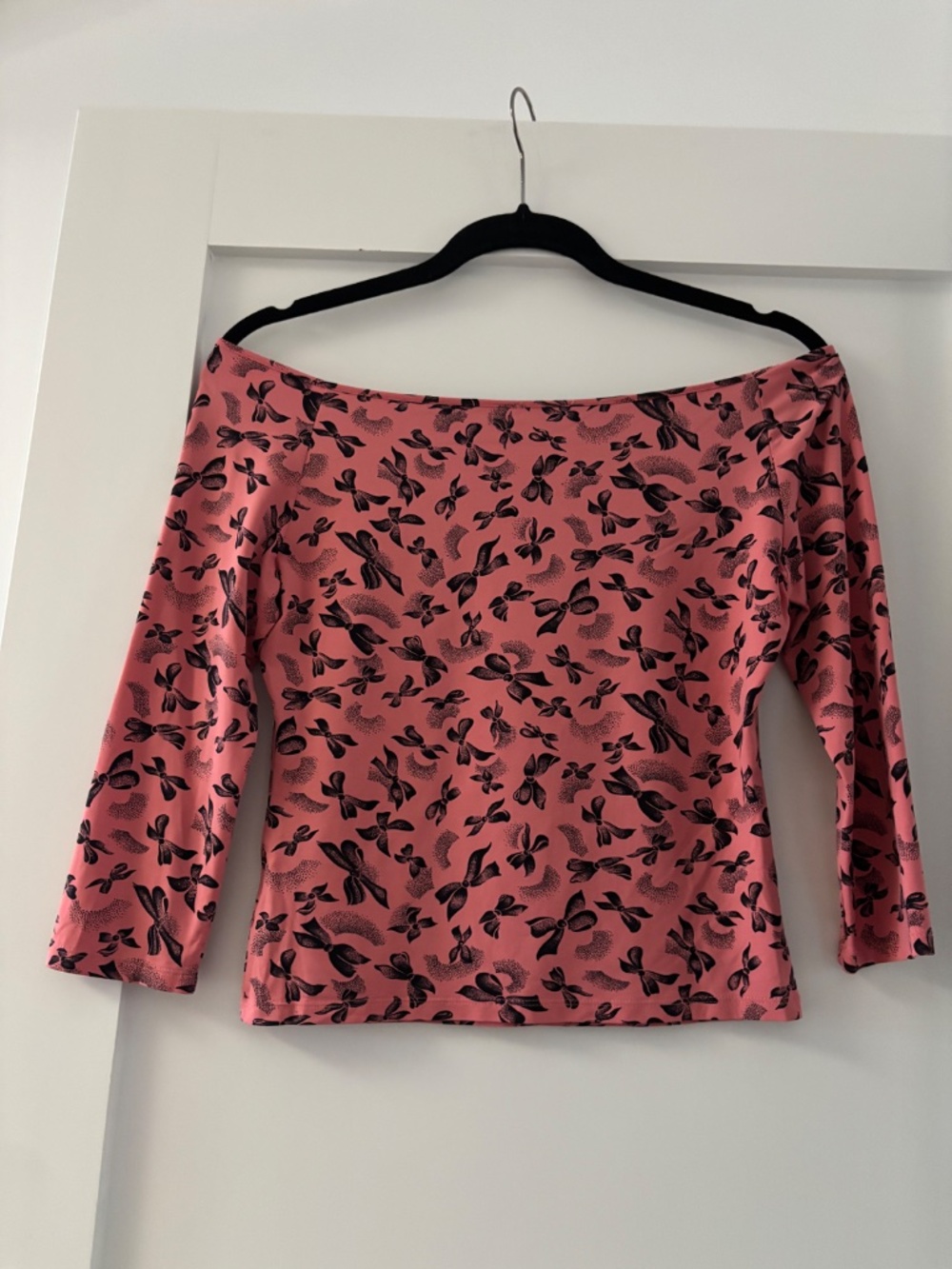 Vintage ANNA MOLINARI Bow Print Off-the-Shoulder Top - Made In Italy - Med - Picture 6 of 6